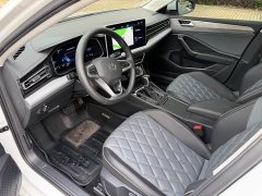 Volkswagen Sagitar 300TSI DSG Excellence Edition - ფოტო 9