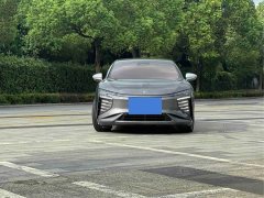 HiPhi X Flagship 6-Seater - ფოტო 2
