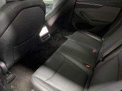 Tesla Model Y Rear-Wheel Drive - ფოტო 17