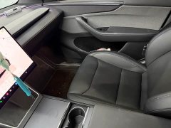 Tesla Model Y Rear-Wheel Drive - ფოტო 5
