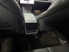 Tesla Model Y Rear-Wheel Drive - ფოტო 9