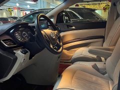 Buick GL8 Land Executive Cabin 652T Luxury - ფოტო 13