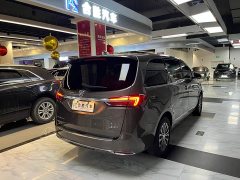 Buick GL8 Land Executive Cabin 652T Luxury - ფოტო 4
