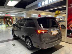 Buick GL8 Land Executive Cabin 652T Luxury - ფოტო 6