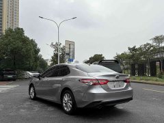 Toyota Camry Hybrid 2.5L HGVP Leading Edition - ფოტო 2