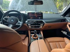BMW 5 Series (Imported) 530i Elegance M Sport Package - ფოტო 4