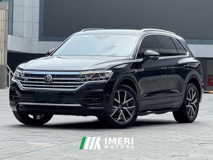 Volkswagen Touareg 3.0TSI Ruixiang Classic Sport Package