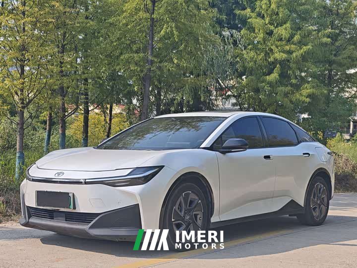 Toyota bZ3 517km Elite PRO - ავტომობილი ჩინეთიდან