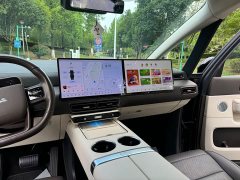 Li Auto Li Xiang MEGA Ultra - ფოტო 15