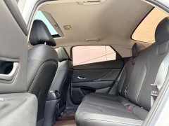 Hyundai Elantra 1.5L CVT Luxury - ფოტო 11