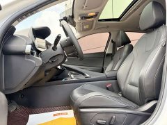Hyundai Elantra 1.5L CVT Luxury - ფოტო 5