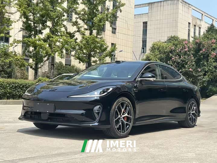 IM Motors Zhiji L6 Ultra