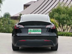 Tesla Model Y Standard Range RWD - ფოტო 8