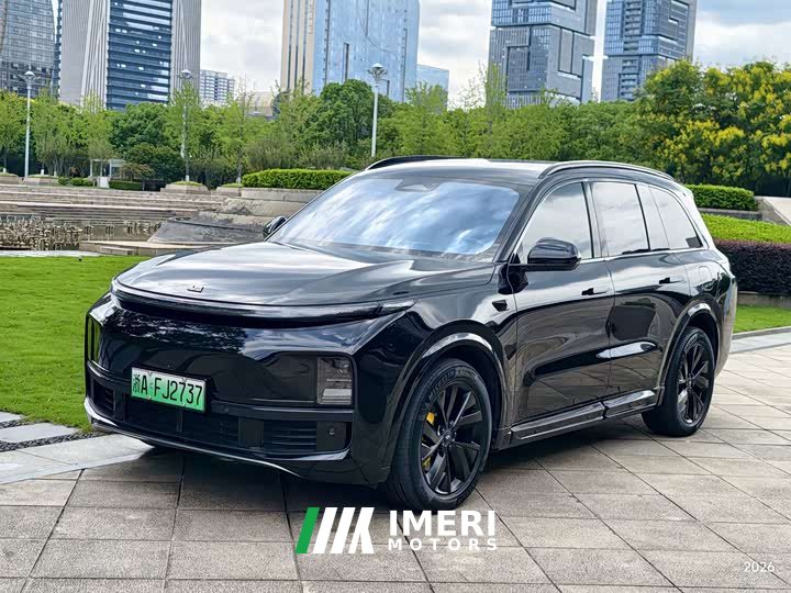 Li Auto L8 Pro - ავტომობილი ჩინეთიდან