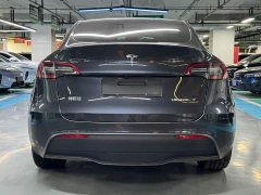 Tesla Model Y Rear-Wheel Drive - ფოტო 15