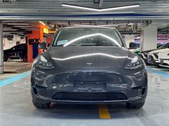 Tesla Model Y Rear-Wheel Drive - ფოტო 2