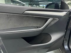Tesla Model Y Rear-Wheel Drive - ფოტო 4