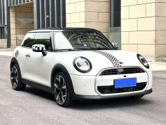 BMW MINI 2025 2.0T COOPER S Artist 3-Door - ფოტო 3