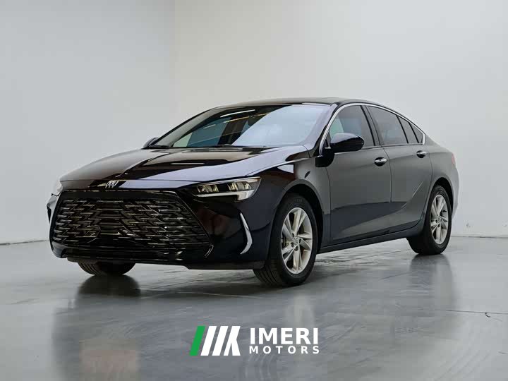 Buick Regal 25T Premium Comfort Edition - ავტომობილი ჩინეთიდან