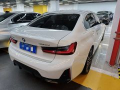 BMW 3 Series 325Li M Sport Package - ფოტო 14