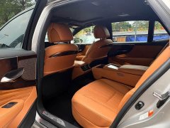 Lexus LS 500h Luxury - ფოტო 5