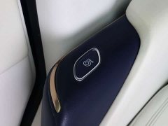 Buick GL8 Avenir Four-Seat Premium Edition - ფოტო 11