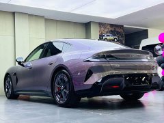 Xiaomi SU7 Four-Wheel Drive Max Edition - ფოტო 6