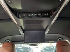 Toyota Vellfire Crown Hybrid 2.5L Premium Edition - ფოტო 13