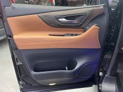 Toyota Vellfire Crown Hybrid 2.5L Premium Edition - ფოტო 14