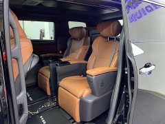 Toyota Vellfire Crown Hybrid 2.5L Premium Edition - ფოტო 9