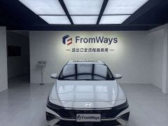 Hyundai Elantra 2023 1.5L CVT Luxury - ფოტო 2