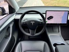 Tesla Model Y Rear-Wheel Drive - ფოტო 10