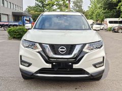 Nissan Qashqai 2.0L CVT 2WD XL Premium Prestige Commemorative Edition - ფოტო 2