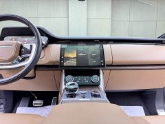 Land Rover Range Rover 3.0L V6 400PS Grand Jubilee Extended Wheelbase - ფოტო 9