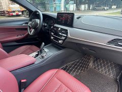 BMW 5 Series 530Li Premier M Sport Package - ფოტო 8