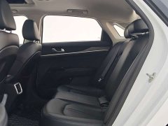 Kia K5 1.5T Luxury Edition - ფოტო 8