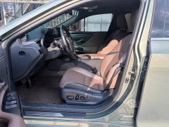 Lexus ES 2023 200 Excellence Edition - ფოტო 4