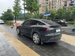 Tesla Model Y 2022 Facelift Rear-Wheel Drive - ფოტო 4