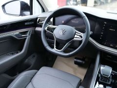 Volkswagen Touareg 2023 3.0TSI Sharp Enjoyment Edition Jet Black Sport Package - ფოტო 14