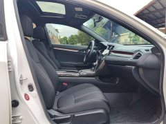 Honda Civic 2021 Hatchback 220 Turbo CVT Trendy Control - ფოტო 11