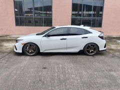 Honda Civic 2021 Hatchback 220 Turbo CVT Trendy Control - ფოტო 4