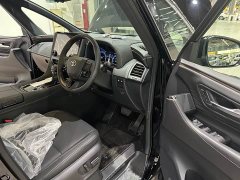 Toyota Alphard 2.5L Automatic - ფოტო 12