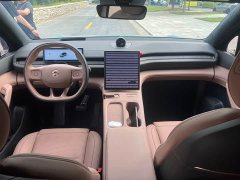 NIO ES6 75kWh - ფოტო 10