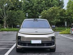 Li Auto L9 Max - ფოტო 2