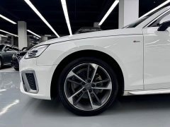 Audi A4L 2022 40 TFSI Fashion Dynamic - ფოტო 14