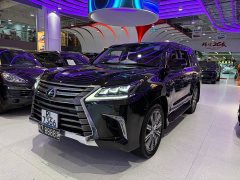 Lexus LX 570 - ფოტო 1