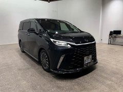 Lexus LM 2025 500h Six-Seat Premium Edition - ფოტო 3