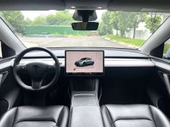 Tesla Model Y Rear-Wheel Drive - ფოტო 12