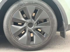 Tesla Model Y Rear-Wheel Drive - ფოტო 15
