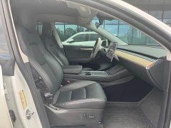 Tesla Model Y Standard Range RWD - ფოტო 9